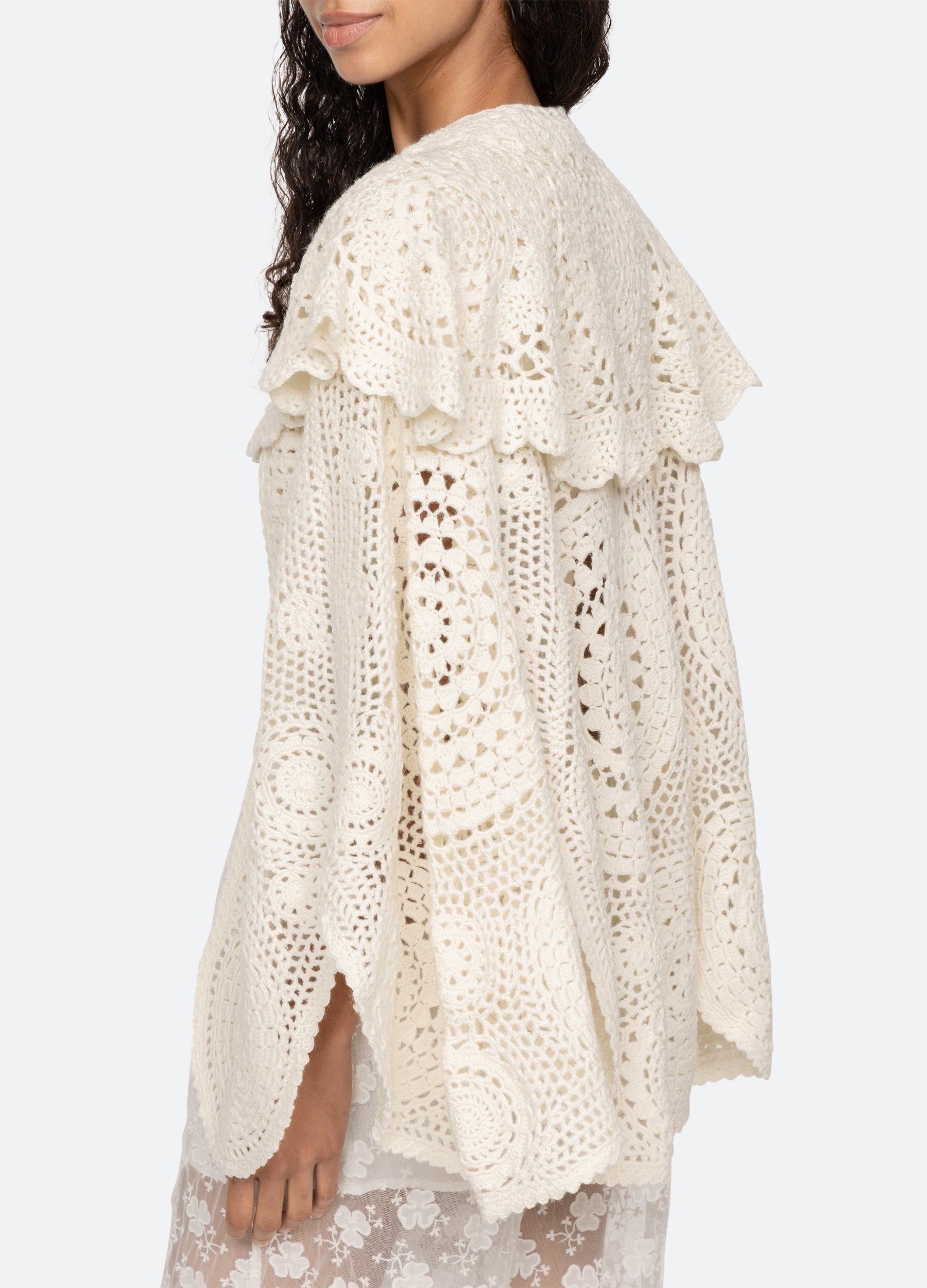 Cream Nara Cape | Sea New York
